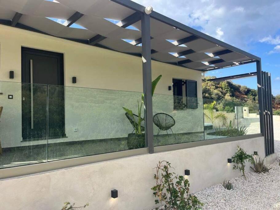 Ek Ornelakis, Luxury Country House With Jacuzzi ハニア エクステリア 写真